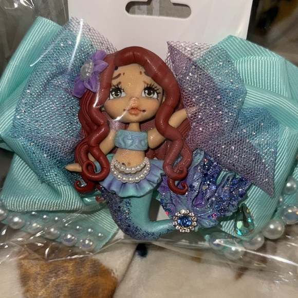 Handmade Hair Bows Disney, Pixar assorted light weight - Picture 1 of 4